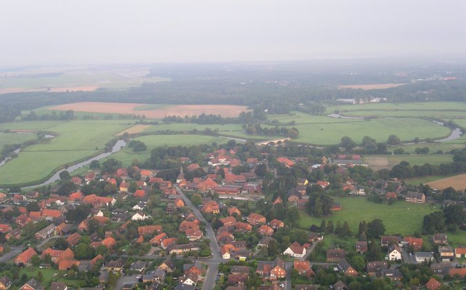 Die Leine schlängelt sich entlang...